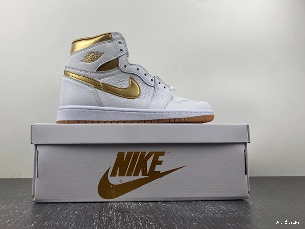 1 Jordan FD2596-107 High Retro Metallic Cozy  58 (Women's) Gold OG 1020